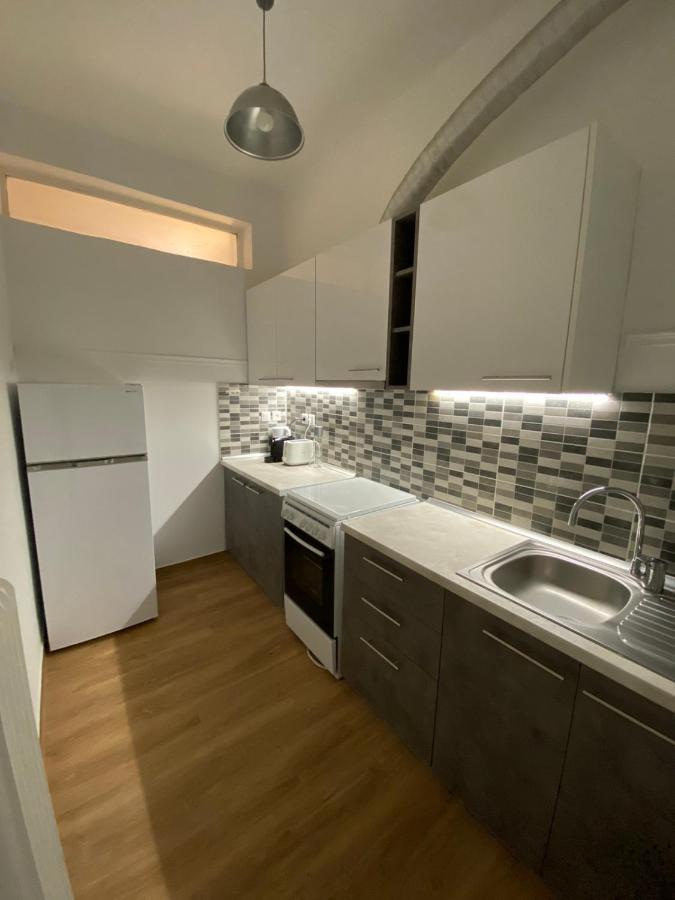Stylish Urban Apartment By Yha Athen Eksteriør billede